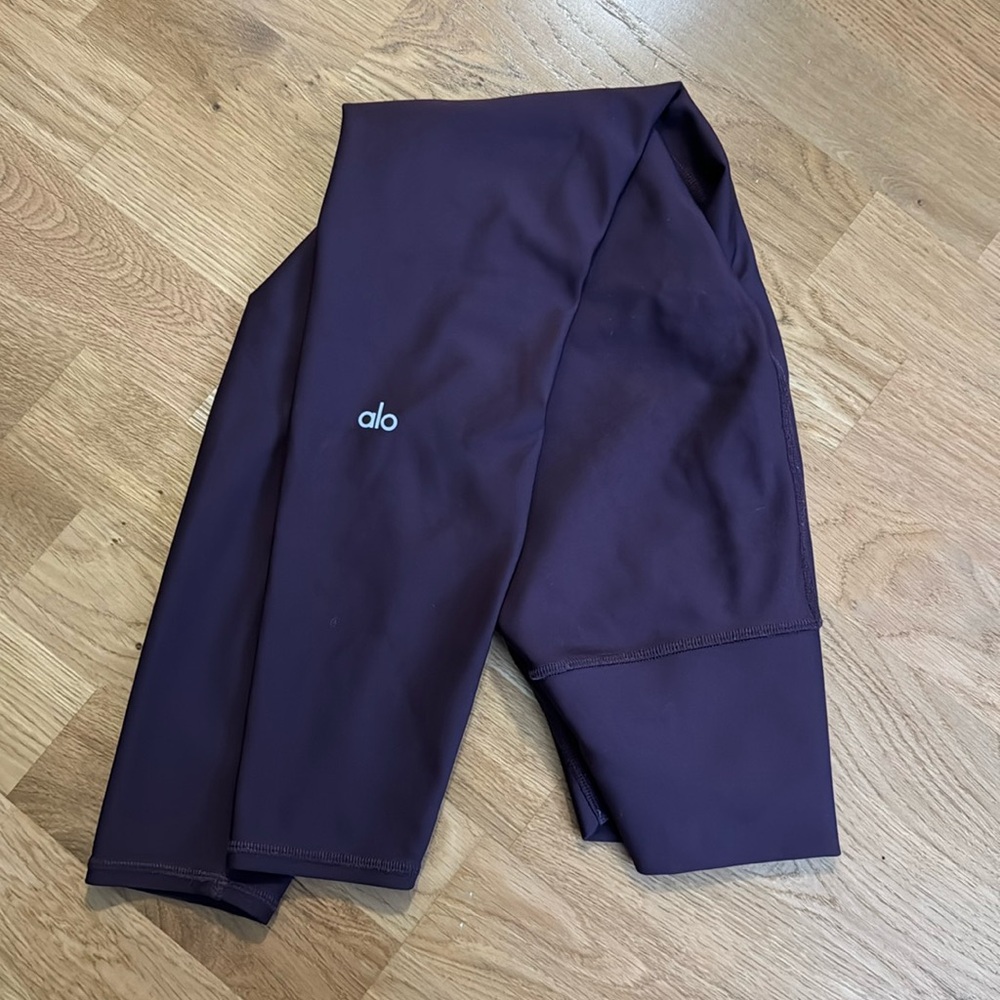 ALO airlift leggings 7/8 in small